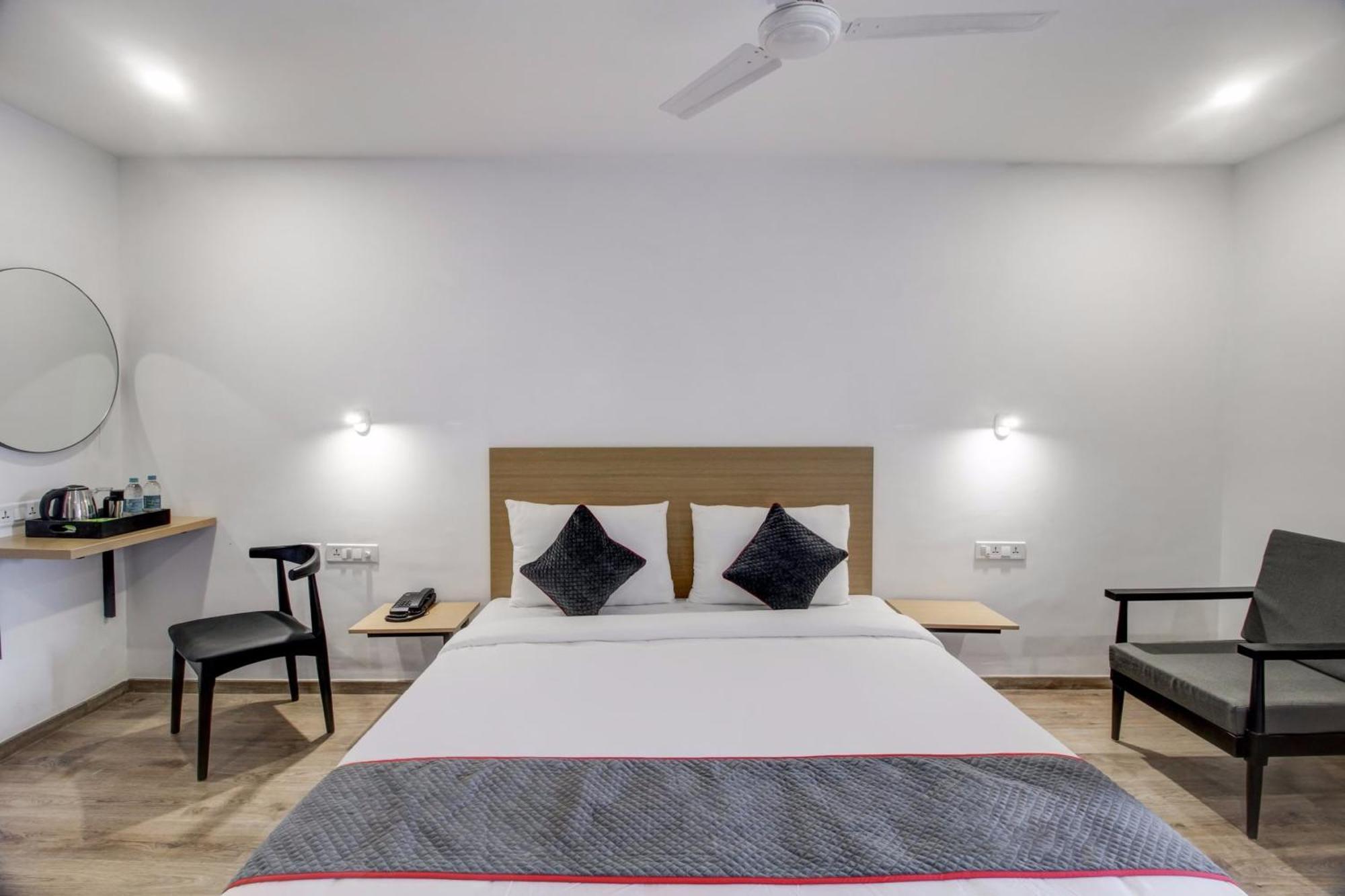 מלון היידראבד Super Townhouse Rcc Majestic 397 Lb Nagar מראה חיצוני תמונה