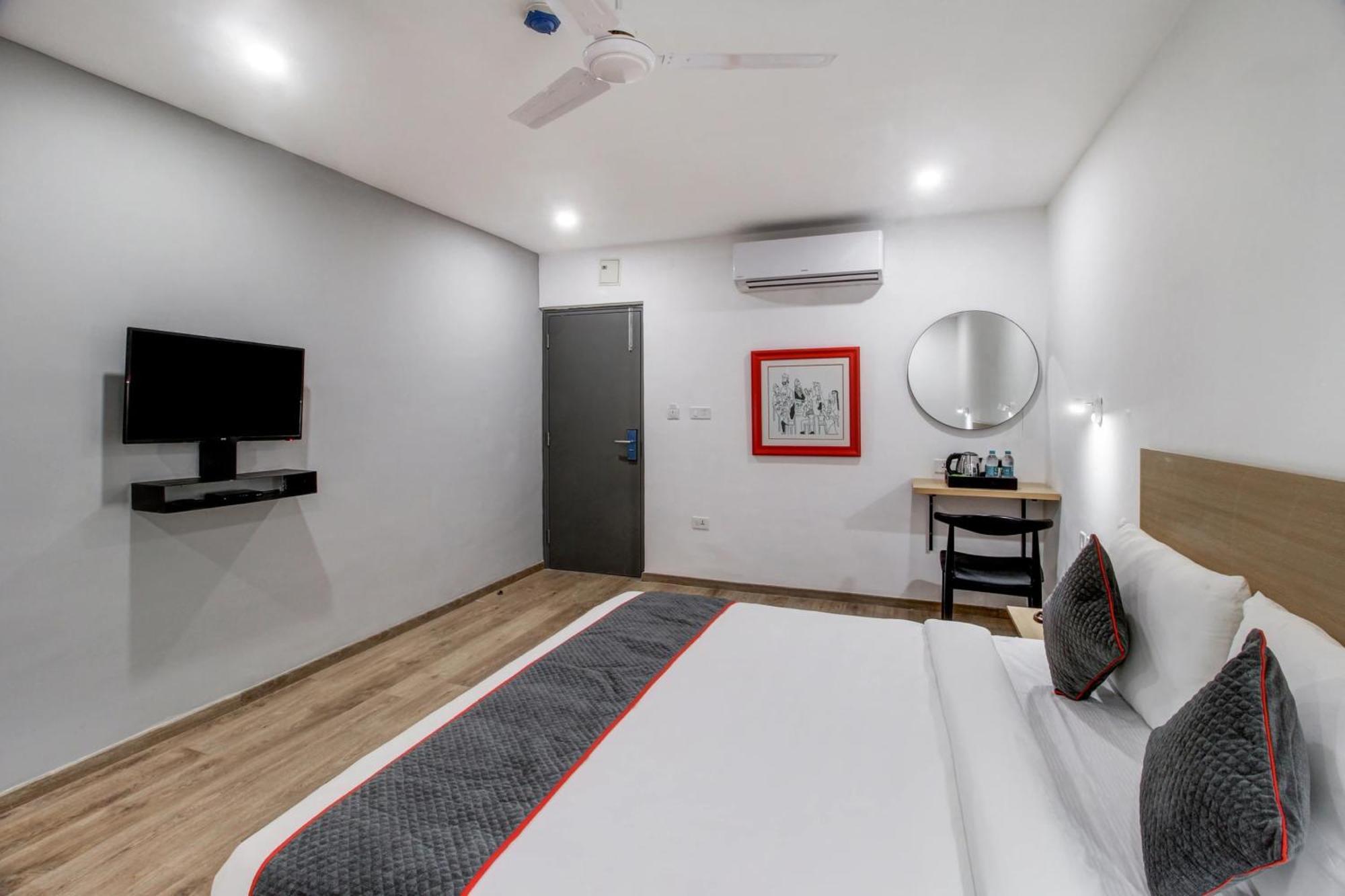 מלון היידראבד Super Townhouse Rcc Majestic 397 Lb Nagar מראה חיצוני תמונה