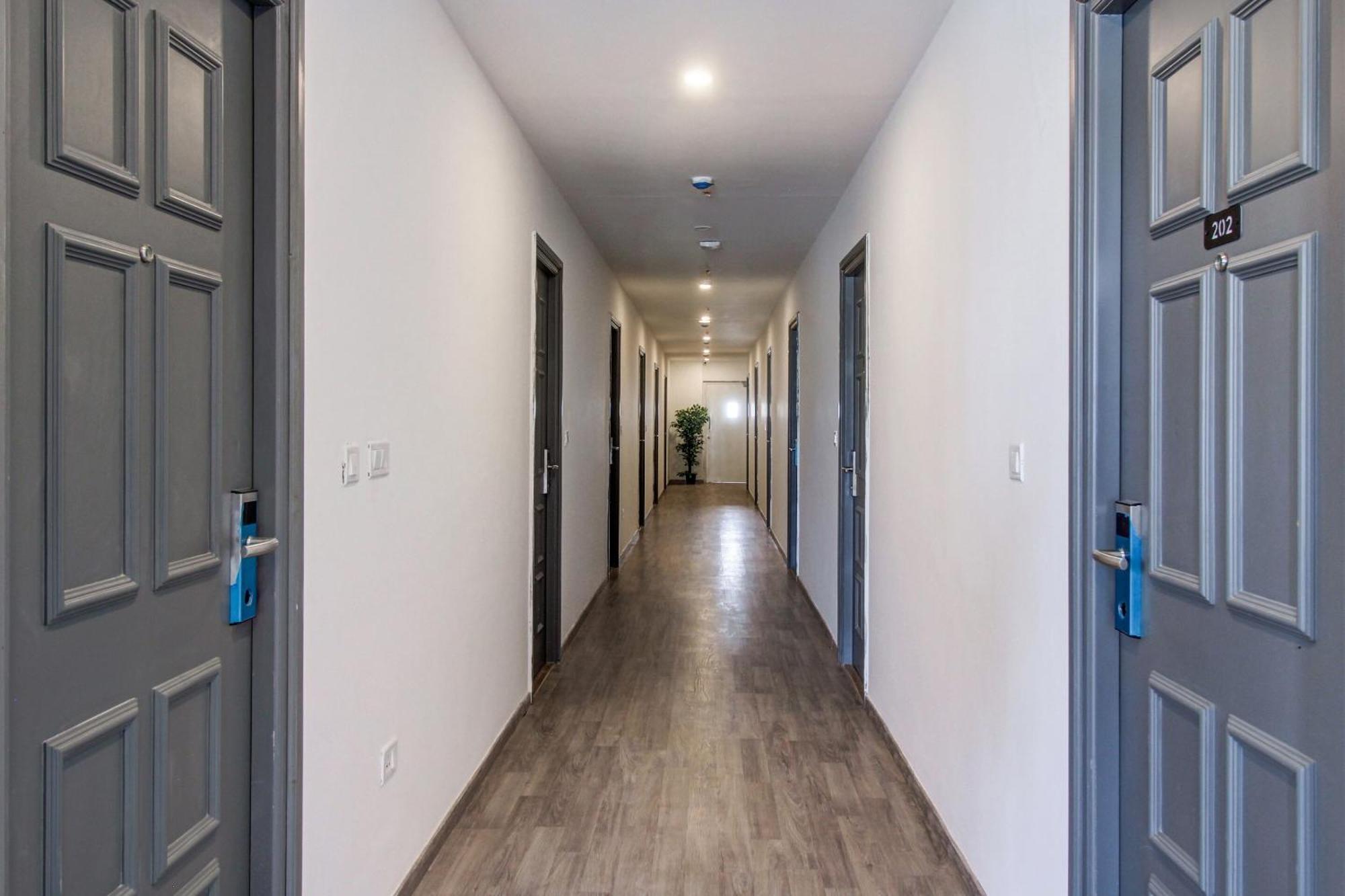 מלון היידראבד Super Townhouse Rcc Majestic 397 Lb Nagar מראה חיצוני תמונה