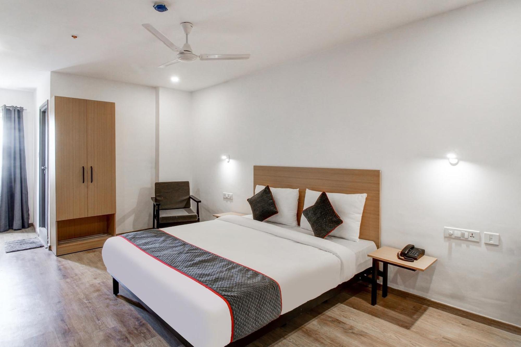 מלון היידראבד Super Townhouse Rcc Majestic 397 Lb Nagar מראה חיצוני תמונה