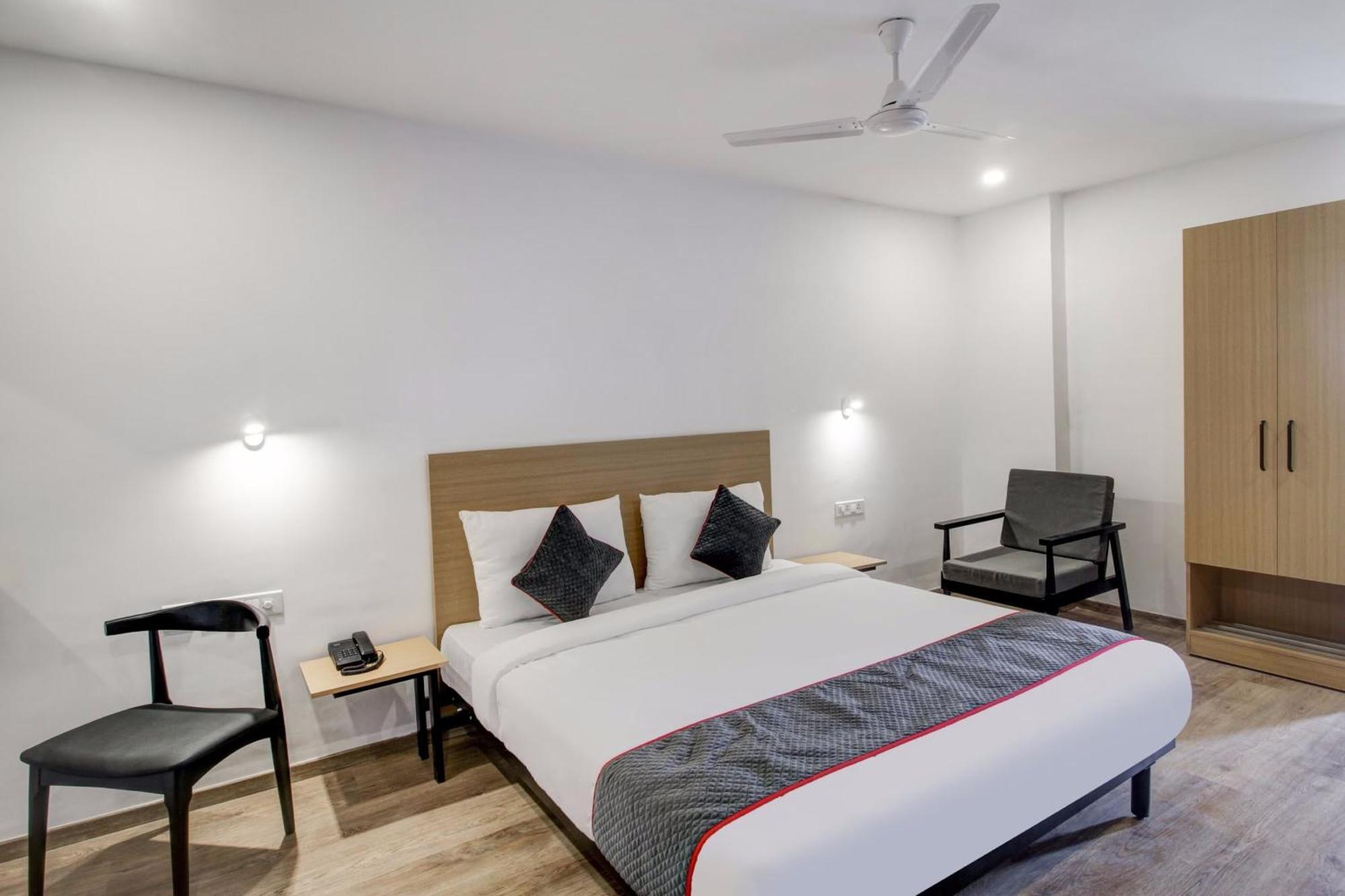 מלון היידראבד Super Townhouse Rcc Majestic 397 Lb Nagar מראה חיצוני תמונה